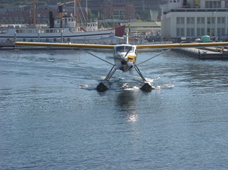 float plane