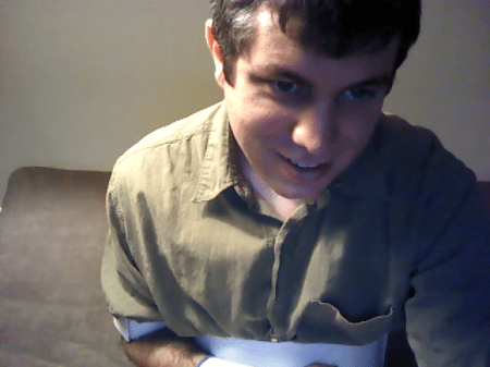 Yes - he is right-handed